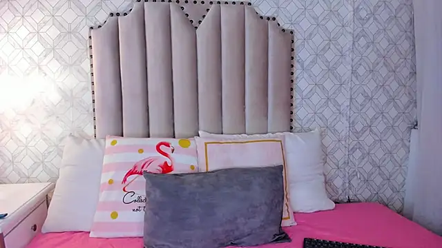 mika doll online show from 10, 4, 2026