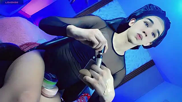 Sophiaa doll  online show from 14, 7, 2026