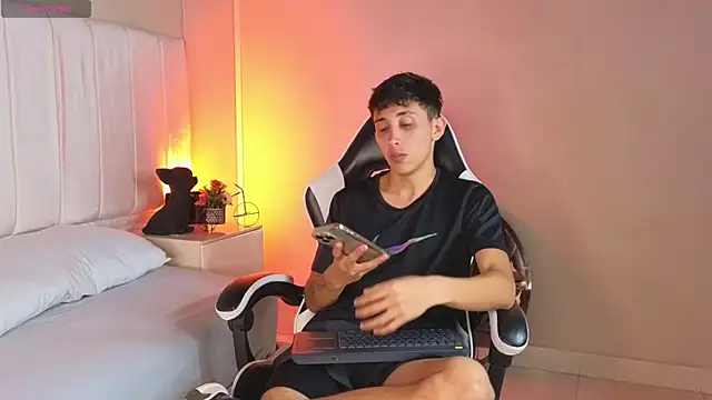 Rome cortes online show from 14, 4, 2026