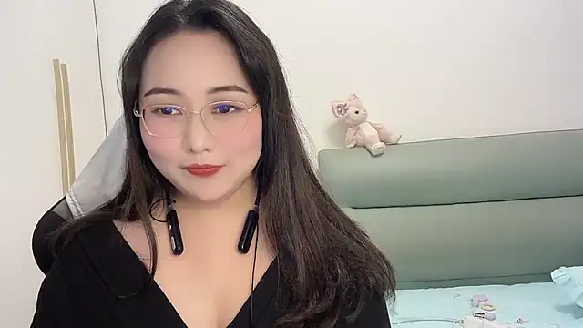 Snapshot of Susu-36E chatting on 7, 5, 2026 Susu-36E online show from 7, 5, 2026
