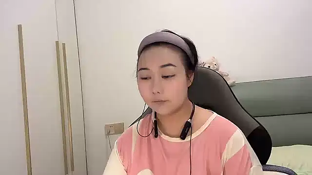 Snapshot of Susu-36E chatting on 31, 5, 2026 Susu-36E online show from 31, 5, 2026