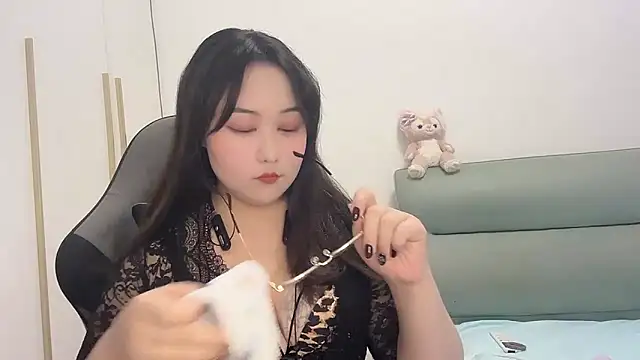 Snapshot of Susu-36E chatting on 30, 4, 2026 Susu-36E online show from 30, 4, 2026
