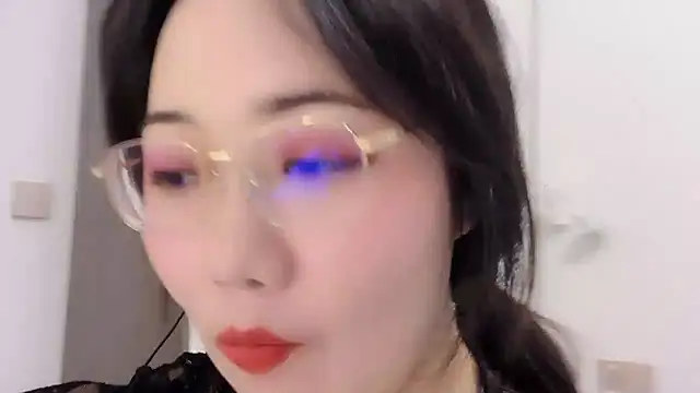 Snapshot of Susu-36E chatting on 19, 4, 2026 Susu-36E online show from 19, 4, 2026