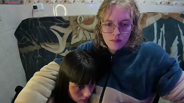 Laureles6667 online show from 2, 5, 2026