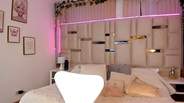 Snapshot of Hanna_klover chatting on 28, 2, 2026 Hanna klover online show from 28, 2, 2026