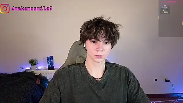 AnthonyCuutie online show from 23, 6, 2026