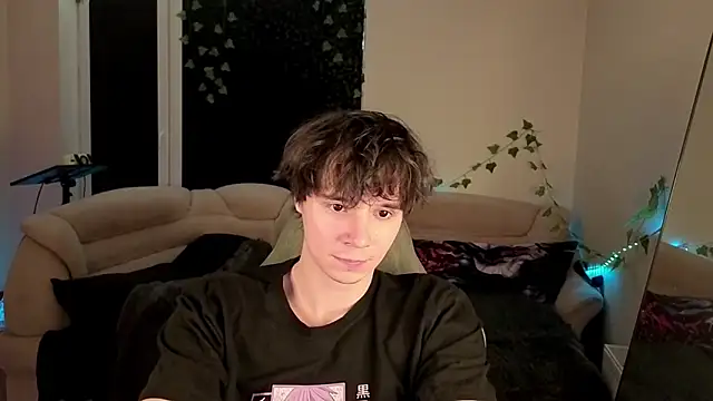 AnthonyCuutie online show from 8, 5, 2026
