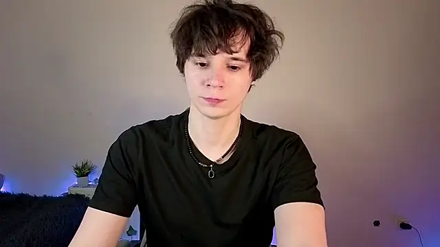 AnthonyCuutie online show from 1, 6, 2026