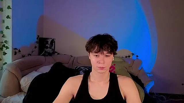 AnthonyCuutie online show from 5, 3, 2026