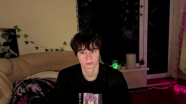 AnthonyCuutie online show from 25, 3, 2026