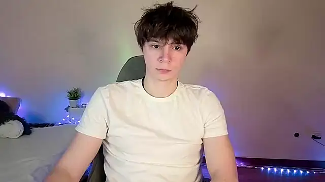 AnthonyCuutie online show from 15, 5, 2026