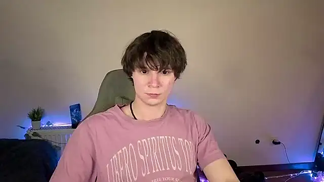 AnthonyCuutie online show from 11, 6, 2026