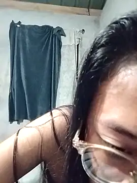 angelpinay44 online show from 9, 4, 2026