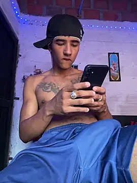 billi adamzz online show from 12, 4, 2026