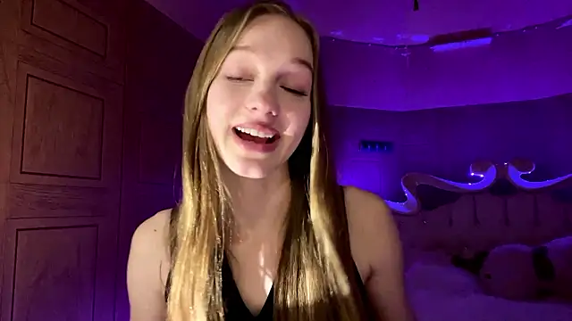 Anika Socutehe online show from 4, 3, 2026