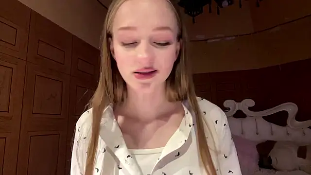 Anika Socutehe online show from 9, 3, 2026