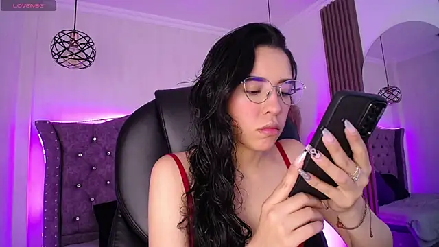 Amara Davis1 online show from 10, 5, 2026
