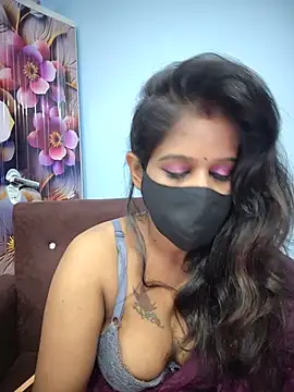 Snapshot of Tinaa_baby chatting on 8, 7, 2026 Tinaa baby online show from 8, 7, 2026