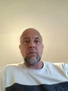 Snapshot of HornyDaddyMuscle chatting on 29, 6, 2026 HornyDaddyMuscle online show from 29, 6, 2026