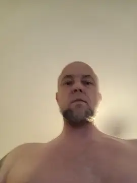 HornyDaddyMuscle online show from 22, 5, 2026