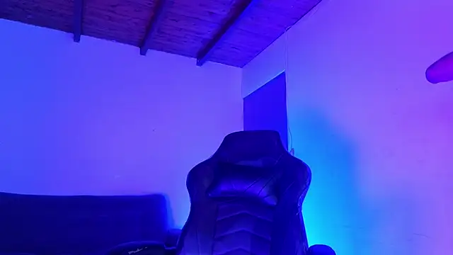 Snapshot of nikolwalter_ chatting on 10, 6, 2026 nikolwalter online show from 10, 6, 2026