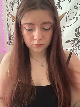 Snapshot of bambimay_ chatting on 4, 3, 2026 bambimay online show from 4, 3, 2026