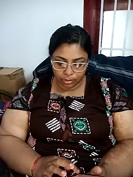 Snapshot of deepika-mallus chatting on 21, 3, 2026 deepika-mallus online show from 21, 3, 2026
