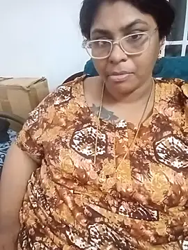 Snapshot of deepika-mallus chatting on 16, 5, 2026 deepika-mallus online show from 16, 5, 2026