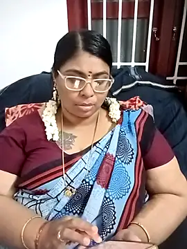 Snapshot of deepika-mallus chatting on 25, 3, 2026 deepika-mallus online show from 25, 3, 2026