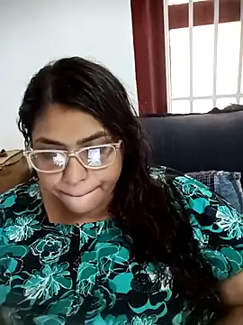 Snapshot of deepika-mallus chatting on 27, 3, 2026 deepika-mallus online show from 27, 3, 2026