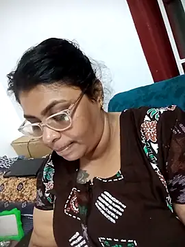 Snapshot of deepika-mallus chatting on 21, 3, 2026 deepika-mallus online show from 21, 3, 2026