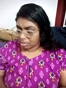 Snapshot of deepika-mallus chatting on 3, 4, 2026 deepika-mallus online show from 3, 4, 2026