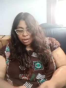 Snapshot of deepika-mallus chatting on 15, 4, 2026 deepika-mallus online show from 15, 4, 2026