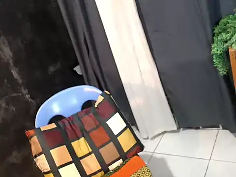 Baby Maxxx online show from 14, 4, 2026