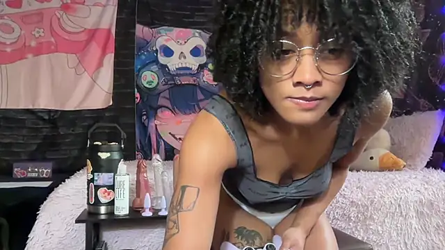 OopsItsLexxa online show from 22, 7, 2026