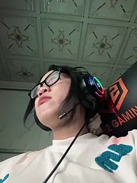 Leeeeiu online show from 2, 6, 2026