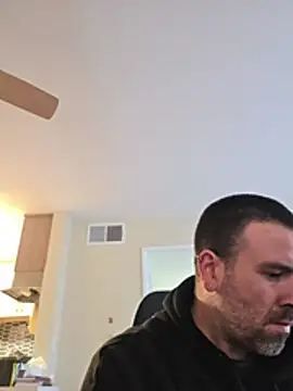 Biggbaddwulf7 online show from 25, 6, 2026