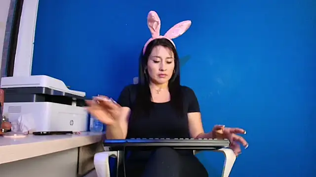 Terra  Rouse  online show from 6, 4, 2026