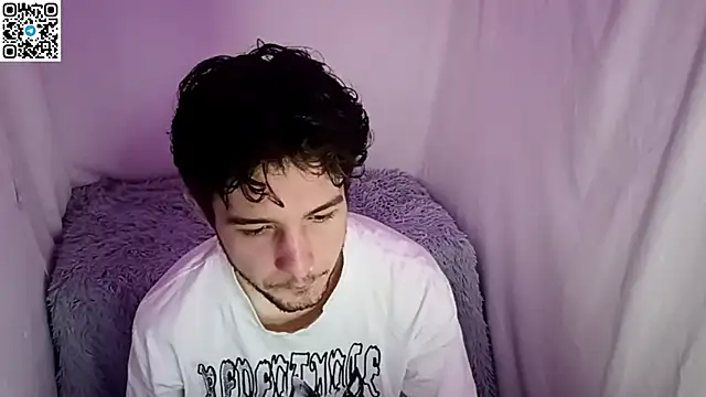 Snapshot of _ZaneX chatting on 1, 5, 2026 ZaneX online show from 1, 5, 2026