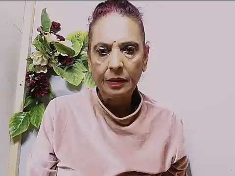 Hot queen58 online show from 8, 7, 2026