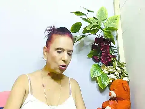 Hot queen58 online show from 19, 6, 2026