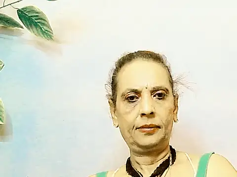 Hot queen58 online show from 25, 5, 2026