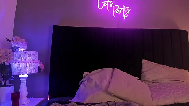 scarlett leex  online show from 12, 3, 2026