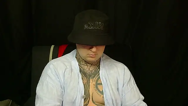devilWithTats online show from 21, 7, 2026