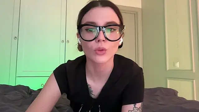 AliceTease online show from 29, 5, 2026