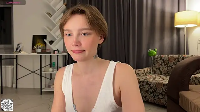 Snapshot of Lolatatee chatting on 1, 7, 2026 Lolatatee online show from 1, 7, 2026