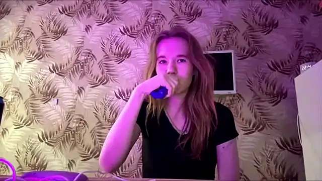 LeomaJee online show from 10, 4, 2026