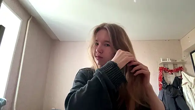 LeomaJee online show from 18, 4, 2026