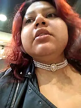 Snapshot of primrose17 chatting on 14, 3, 2026 primrose17 online show from 14, 3, 2026
