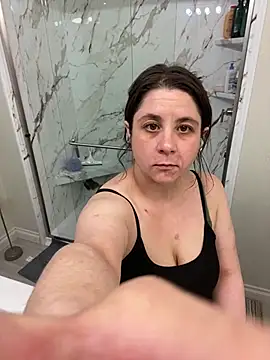 bratbabyannax online show from 28, 3, 2026
